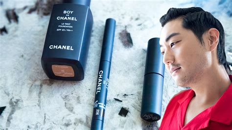 boy de chanel gel moisturizer review|Reviewing Chanel's first men's makeup line Boy de .